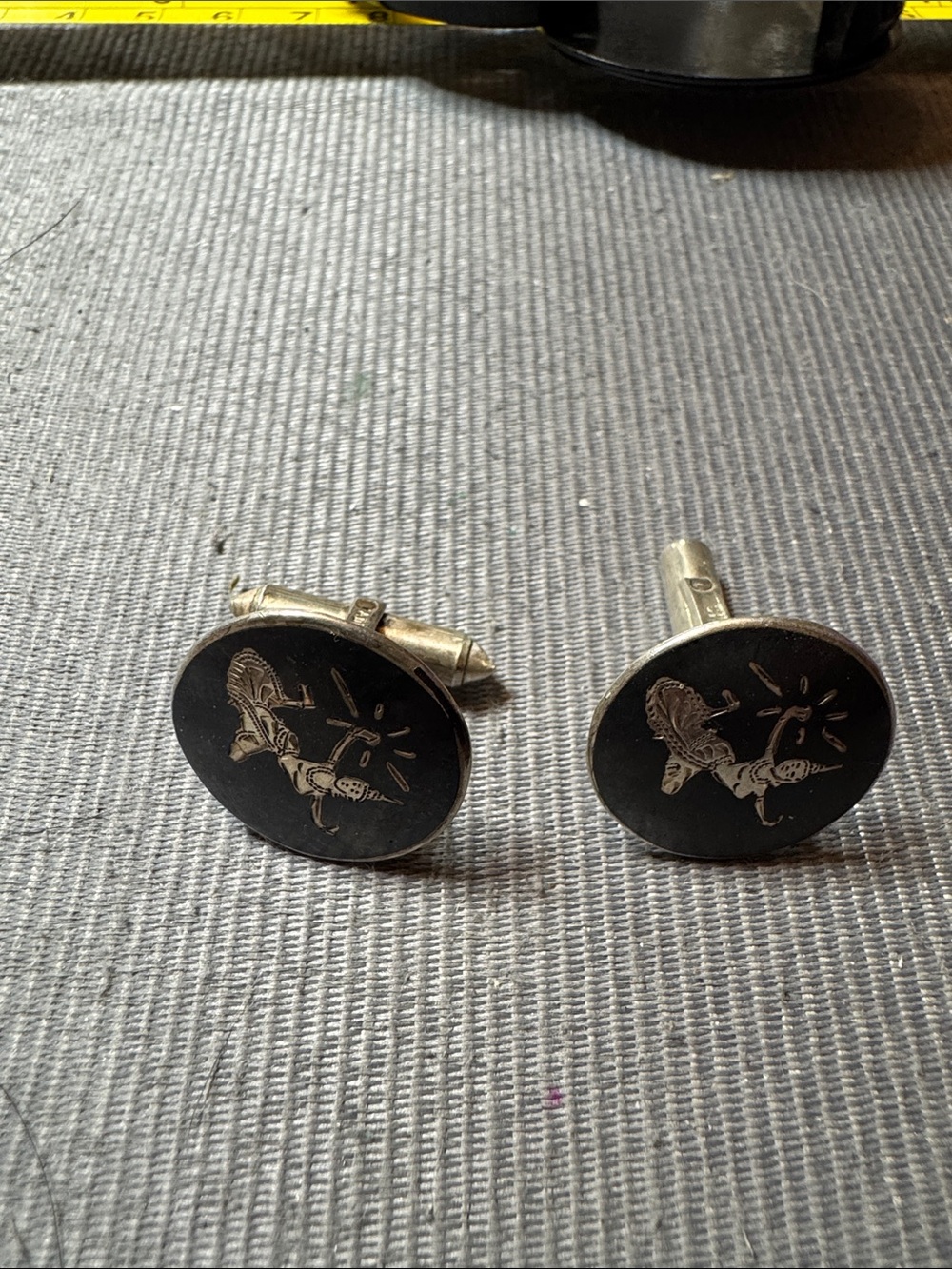 Source Unknown Black and Sterling Silver Round Cufflinks with Siamese Dancer